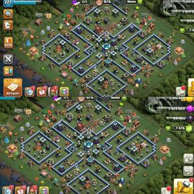 [6 Digit World Rank]➤➤7500 Gems➤➤Exp:227➤➤Th13 Max Account➤➤Heroes:75-75-40-50-25➤➤6th Builders➤➤NC Available➤➤2 Skins