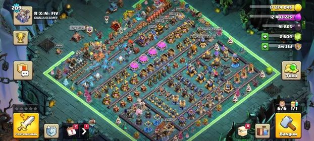 #COC-04  TH 18  DEFF ALMOST MAX  GOOD  HERO  SKILL MAX 4  CWL 900++ MEDAL