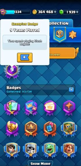 CLASH OF ROYALE TROPHY